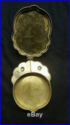 19TH C CHINESE SILVER MOTH MOTIF THREE COMPARTMENT BOX WITH MIRROR INSET