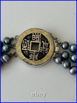 925 ster. Silver Old Chinese Bronze Coin Clasp Black Peacock Pearl Necklace