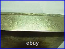 ANTIQUE CHINESE EXPORT SILVER WOOD LINED CIGAR OR JEWELRY BOX w MEDALLION 8.5