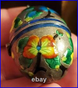 ANTIQUE EARLY 1900S CHINESE EXPORT EGG BOX FLOWER ENAMEL SILVER PENDANT vafo