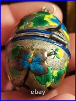 ANTIQUE EARLY 1900S CHINESE EXPORT EGG BOX FLOWER ENAMEL SILVER PENDANT vafo