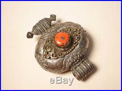 Antique 18th/19thC Chinese Sino-Tibetan Gilt Silver Coral Amulet Pendant Gau Box