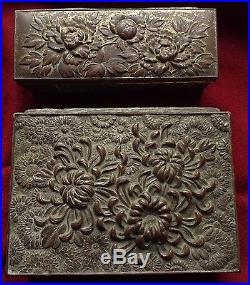 Antique 2 Pcs Chinese Japanese Silver Plated Bronze Snuff Box Jewelery Flower