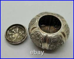 Antique Beautiful Chinese Export Silver Pumkin Snuff Box Dragon&flowers /g087