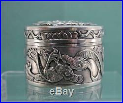 Antique Chinese Export Silver round Box WH 90 Dragon Decoration 6 cm X 4.5