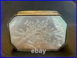 Antique Chinese Mother of Pearl and Silver Snuff Box c 1800 Georgian Qing Canton