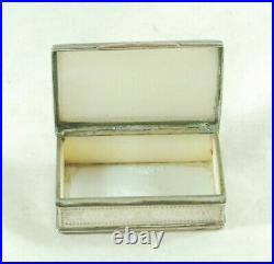 Antique Chinese Silver & MOP Snuff Box 5.2cm x 3.3cm CZX