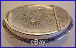 Antique Chinese designed silver snuff box with dragon design