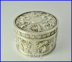 Antique Early 20th China / Hong Kong engraved Silver Box 198 g