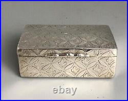 Antique Possibly Chinese Solid Silver Snuff Box 83g ALZX