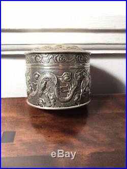 Antique Solid Silver Chinese Or Japanese Snuff Box Case Carved With 3D Dragon