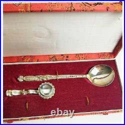 Antique silver wnk dragon spoon chopstick rest set in chinese embroidered box