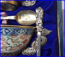 Beautiful Boxed Set of 6 Chinese Silver and Porcelain Cups & Saucers