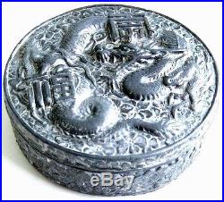 CHINESE REPOUSSE RELIEF DRAGONS BOX 18TH CENTURY 3.5 in WIDE