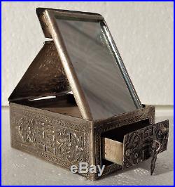 CINA (China) Old Chinese silver jewelry box miniature