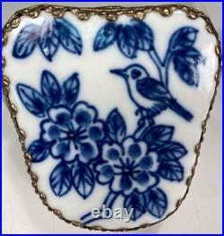 Chinese China Porcelain Blue & White Avian Decor Silver color Metal Tooled Box
