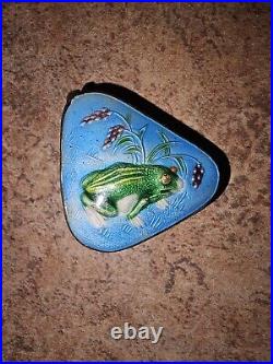 Chinese Frog Design Sterling Silver Cloisonne Enamel Pill Snuff Jar Box