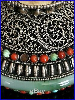 Chinese Nepal Tibet Filigree Hammered Silver Box Jade Bracelet Coral Turquoise