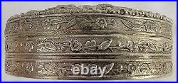 Chinese Silver Round Dragon Box with Mirror Repousse. 925 Sterling Large Vintage