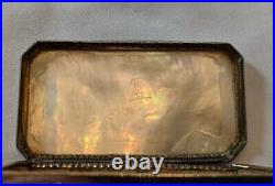 Chinese Silver and Mother Of Pearl Engraved Snuff Box