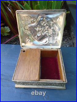 Chinese dragon metal musical box working