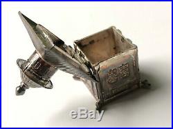 Chinese temple charm figural building Miniature trinket Box Pill sterling silver