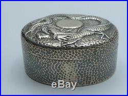 Dose Silber Drachendekor China antik Chinese silver box with dragons