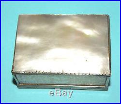Fine Antique Chinese Hand Carved Mother Of Pearl Silver Mounted Snuff Box