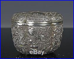 FINE QUALITY ANTIQUE CHINESE SILVER LOBED COVERED BOX W GILT WASH INTERIOR