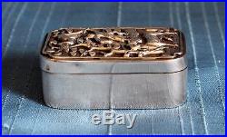 Fine Antique Chinese Silver Snuff / Pill Box