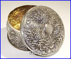 Impressive Chinese Sterling Silver 3 Dimensional Box High Relief Chrysanthemums