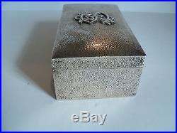 LOVELY 19th C. CHINESE EXPORT LUEN, WO SOLID SILVER CIGAR BOX