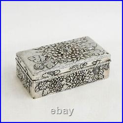 Luenwo Chinese Sterling Silver Repousse Chrysanthemum Cigar Cigarette Box c1900