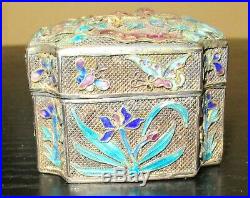 Old Chinese Deer Silver Cloisonne Repousse Enamel Cricket Opium Jar Box