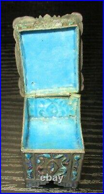 Old Silver Gilt Cloisonne Repousse Enamel Chinese Foo Dog Design Stamp Jar Box