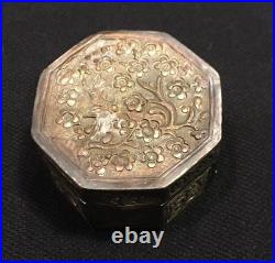Small Octagonal China Chinese Qing Dynasty Tree in Bloom Metal Box Removable Lid