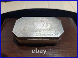 Stunning Antique Chinese/cantonese 18th Century Mother Of Pearl Silver Snuff Box