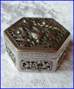 Stunning Chinese export silver reticulated hexagonal box Bird amidst foliage