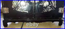 Vint. Chinese Black Lacquer Mother of Pearl Birds of Paradise Silver Jewelry Box